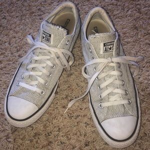 Light grayish white converse!!! Size women’s 11!!